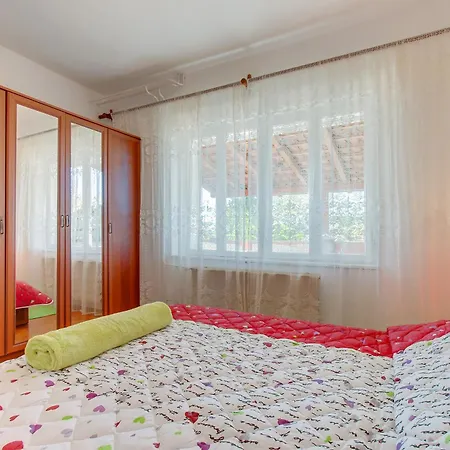 Pepi Apartment *